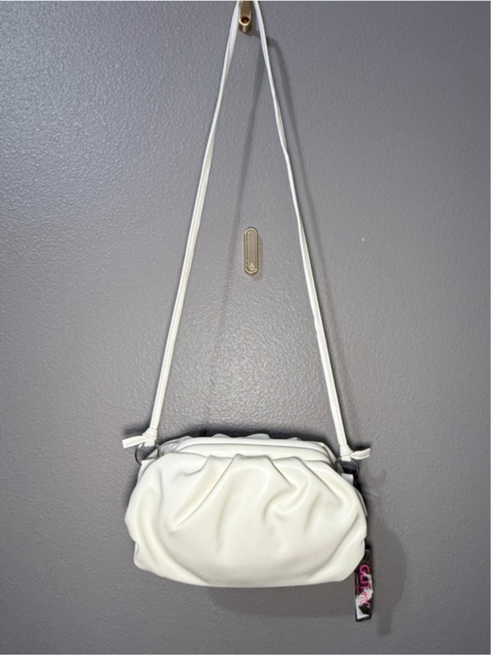 Women's Crossbody clam clutch Bag One Size White